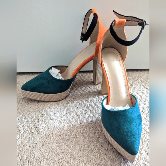 Platform heeled sandals - Picture 1 of 8